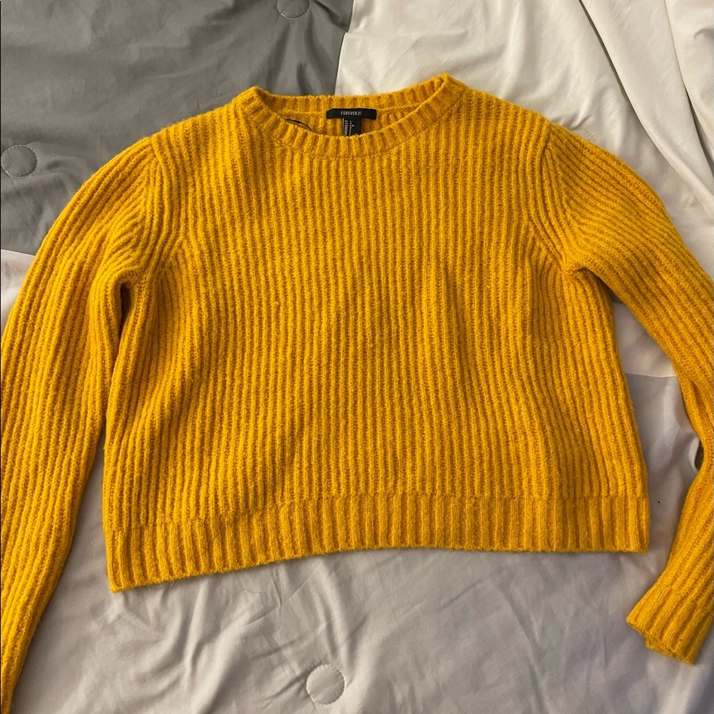 Cropped sweater